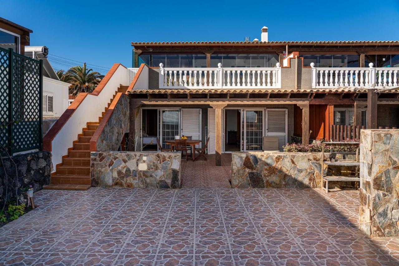 Marina Ii Beachfront By Holidays Corralejo